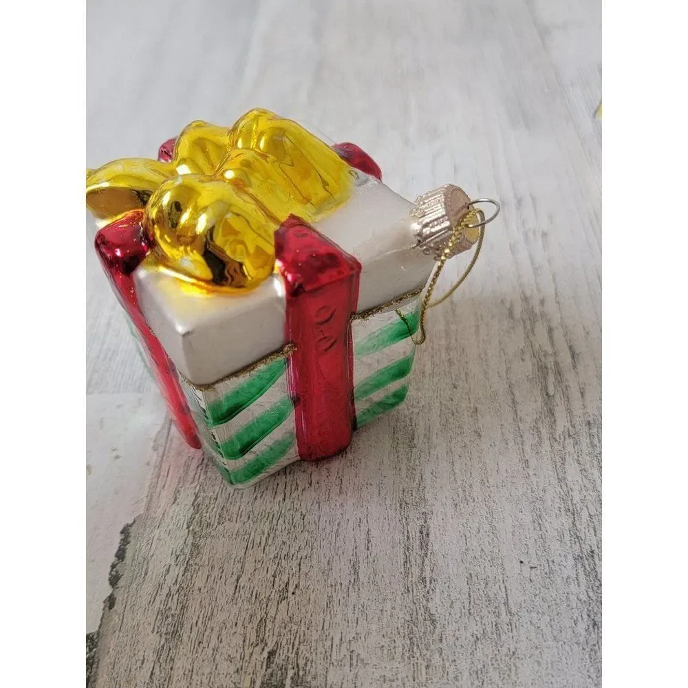 Green‎ striped present gift bow blown glass ornament Xmas decor